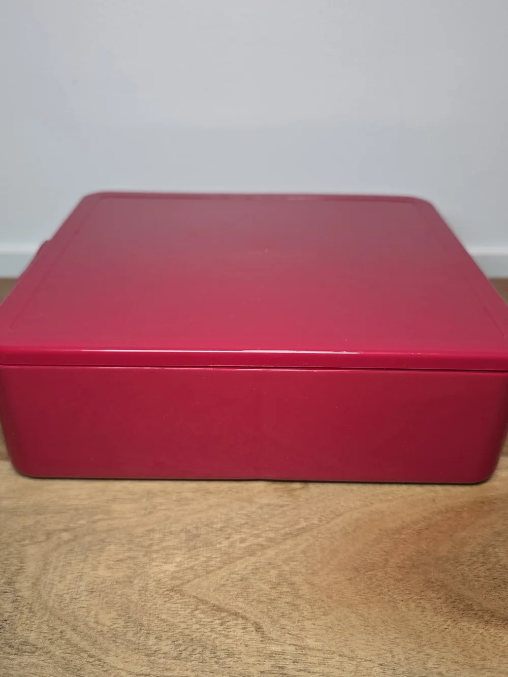 Pottery Barn Kids Spencer Bento Box, Pink Rasberry. Food Storage Lunchtime Style